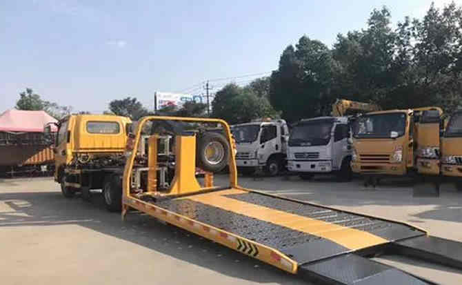 旺苍汽车中途维修案例